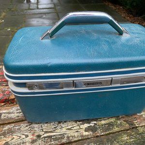 Vintage Samsonite travel beauty case